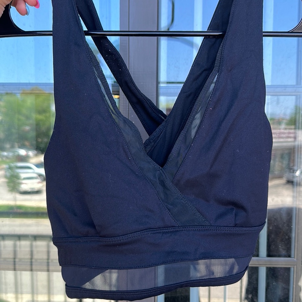 Fabletics sports bra